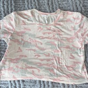 tillys pink & gray camo top